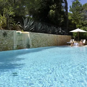 Hotel Omega, Valbonne
